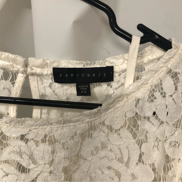 White lacy top - Picture 3 of 6